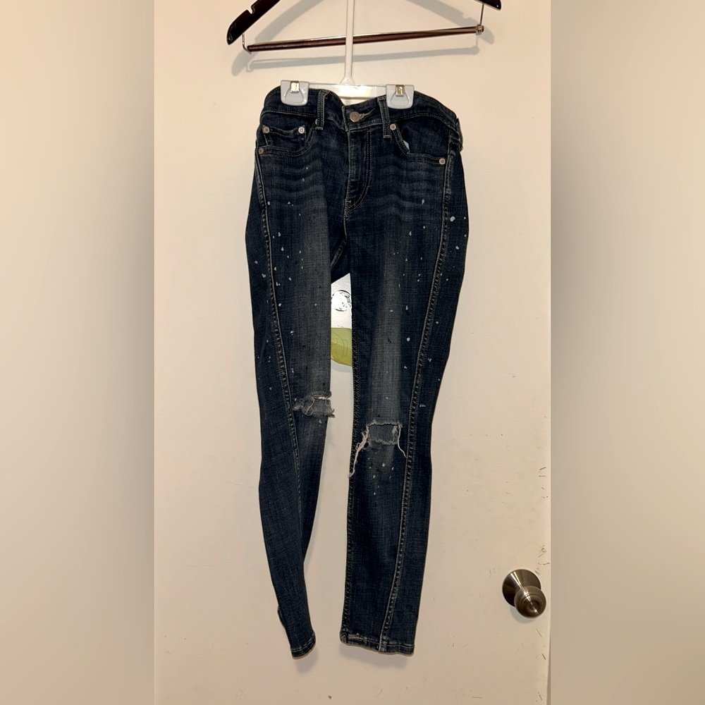 Levi’s skinny jeans